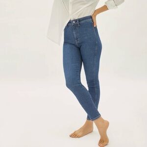 NWT Everlane The Way High skinny jeans. 💙